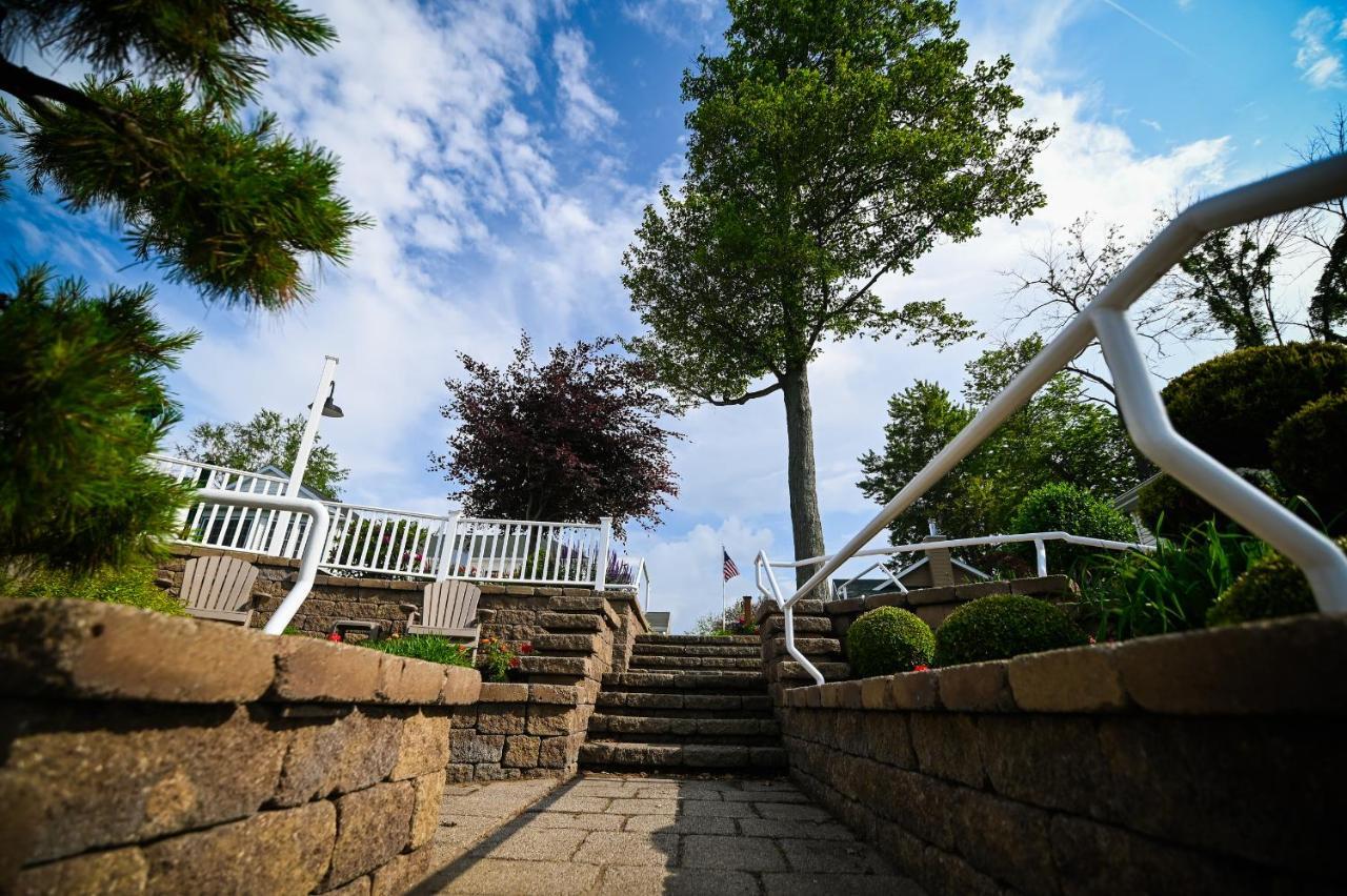 The Lakehouse Inn Geneva Geneva-on-the-Lake Exterior foto